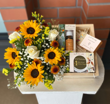 Cargar imagen en el visor de la galería, Caja Floral 3 Productos Naturales Premium