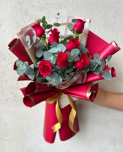 Cargar imagen en el visor de la galería, Ramo Rosas Rojas Para Regalo