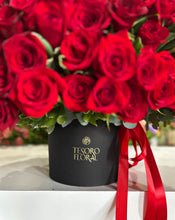 Cargar imagen en el visor de la galería, Imperial Rose Box