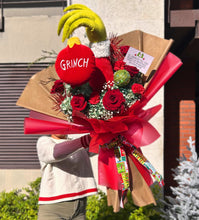 Cargar imagen en el visor de la galería, Big Grinch Roba Corazones: