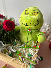 Cargar imagen en el visor de la galería, Grinch Beauty Box