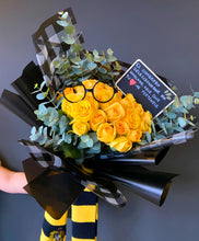 Cargar imagen en el visor de la galería, Ramo Temático de Harry Potter - Hufflepuff 💛