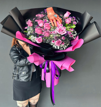 Cargar imagen en el visor de la galería, Las Flores de Merlina
