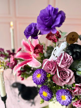 Cargar imagen en el visor de la galería, Calavera de amor
