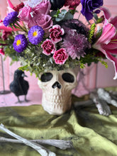 Cargar imagen en el visor de la galería, Calavera de amor

