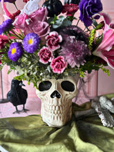 Cargar imagen en el visor de la galería, Calavera de amor
