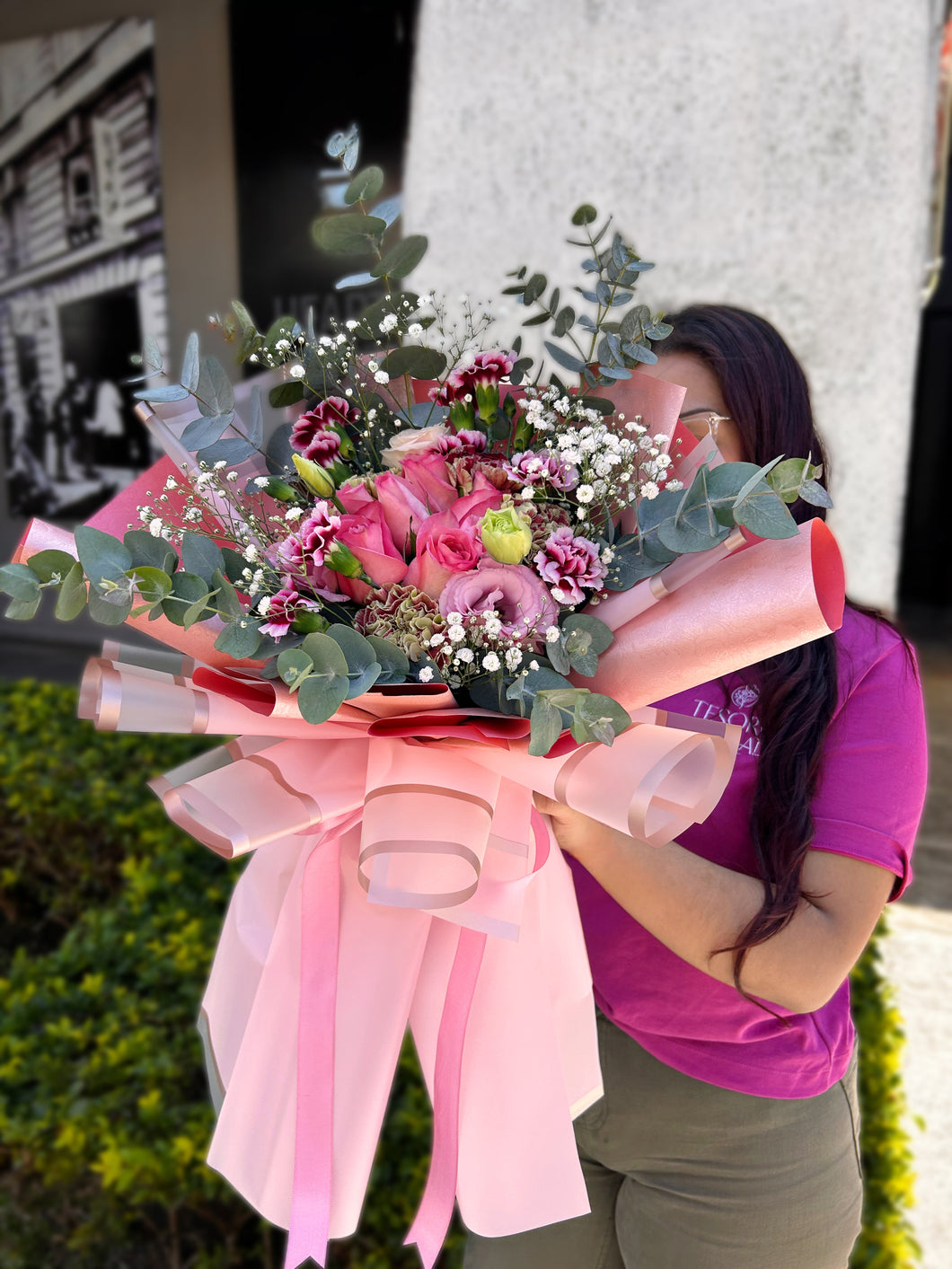 Ramo Alegres Rosas y Claveles
