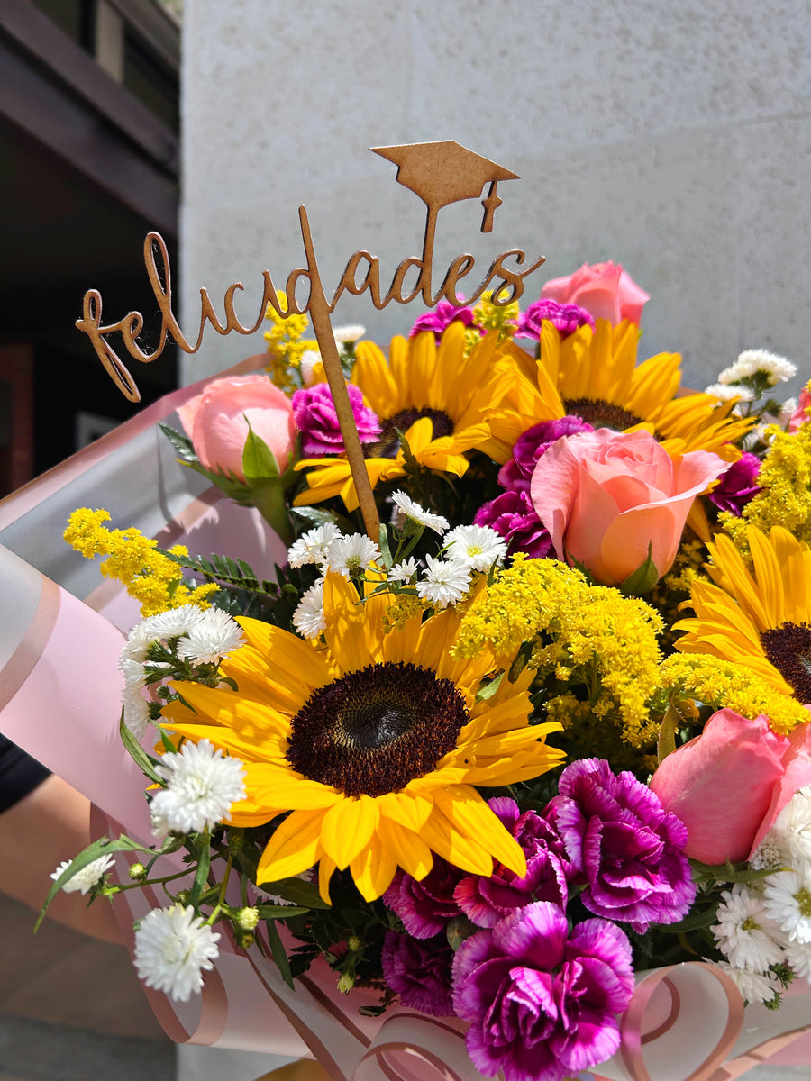 Graduación Primaveral – Tesoro Floral
