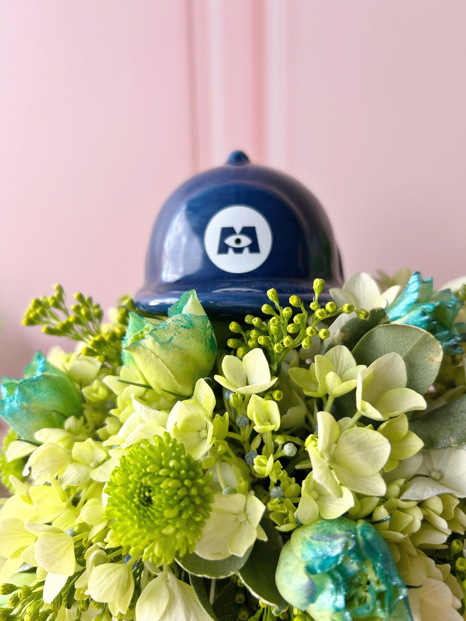 monsters inc flowers Arreglo Taza Mike Wazowski