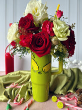 Cargar imagen en el visor de la galería, Grinch Tumbler
