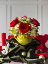 Cargar imagen en el visor de la galería, Grinch &amp; Flowers
